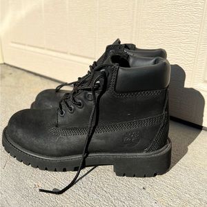 Kids Black Timberland Boots 🥾